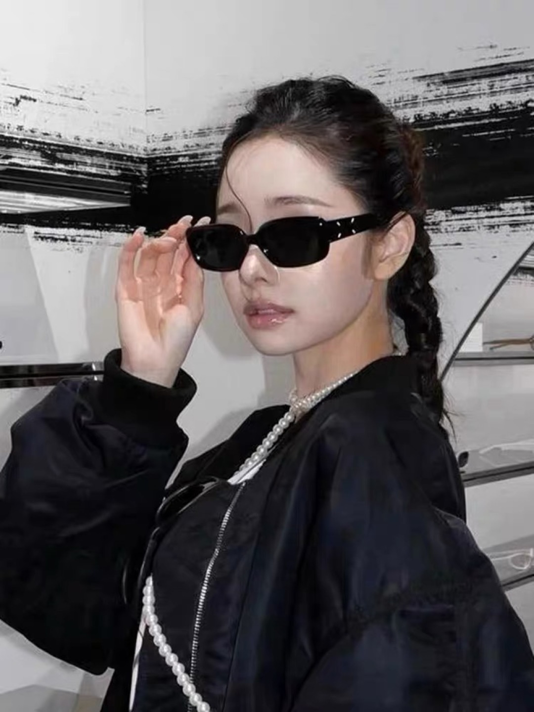 。。韩版复古黑色方形窄框时髦墨镜女款潮街拍高级感夏季太阳眼镜男