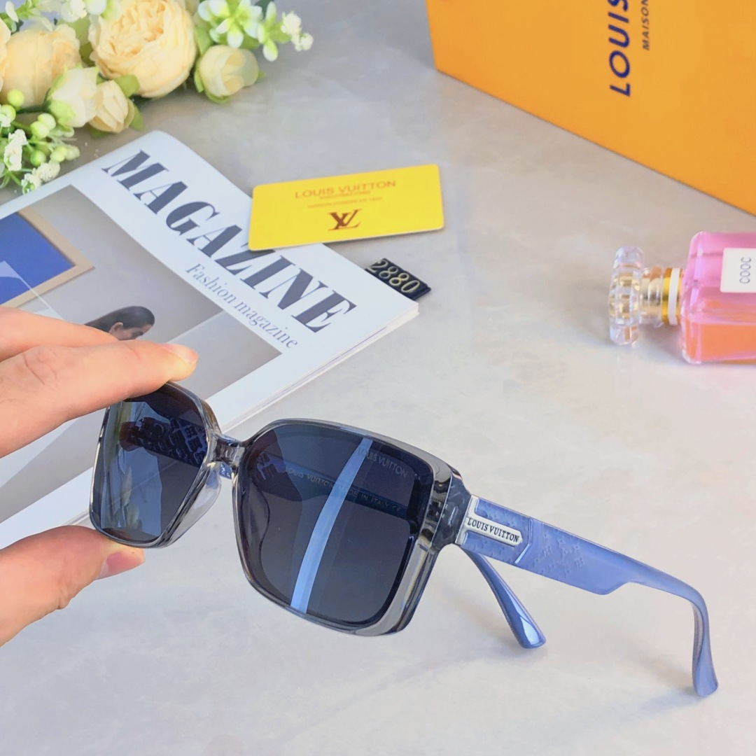 。。Louis vuitto*2025新款时尚复古方框墨镜网红打卡拍照遮阳防晒太阳镜