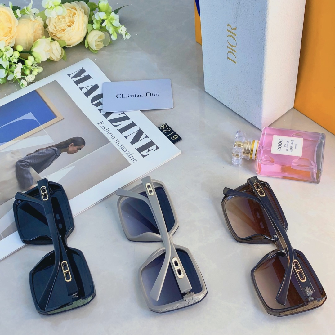 。。Dio*2025新款轻奢太阳镜经典方框女士墨镜防紫外线遮阳气质大脸