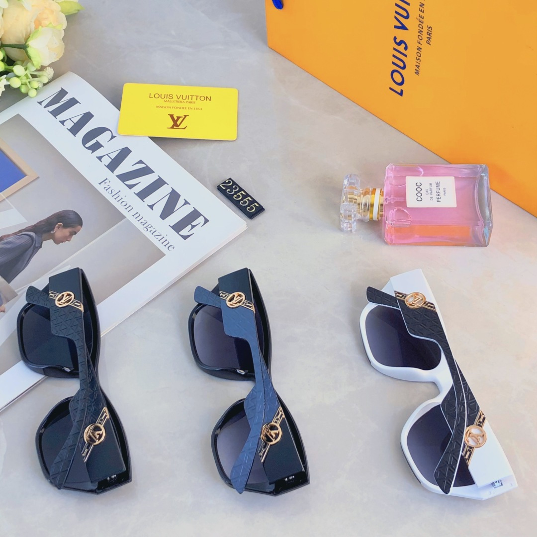 。。Louis vuitto*2025新款复古方形墨镜防紫外线网红太阳镜时尚百搭眼镜男女