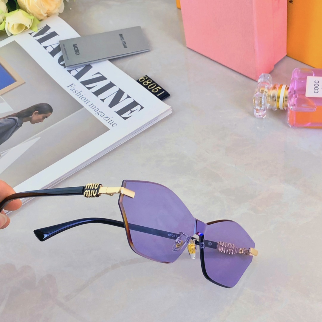 。。miumi*欧美小框无框太阳镜网红同款显脸小防紫外线美式复古墨镜ins