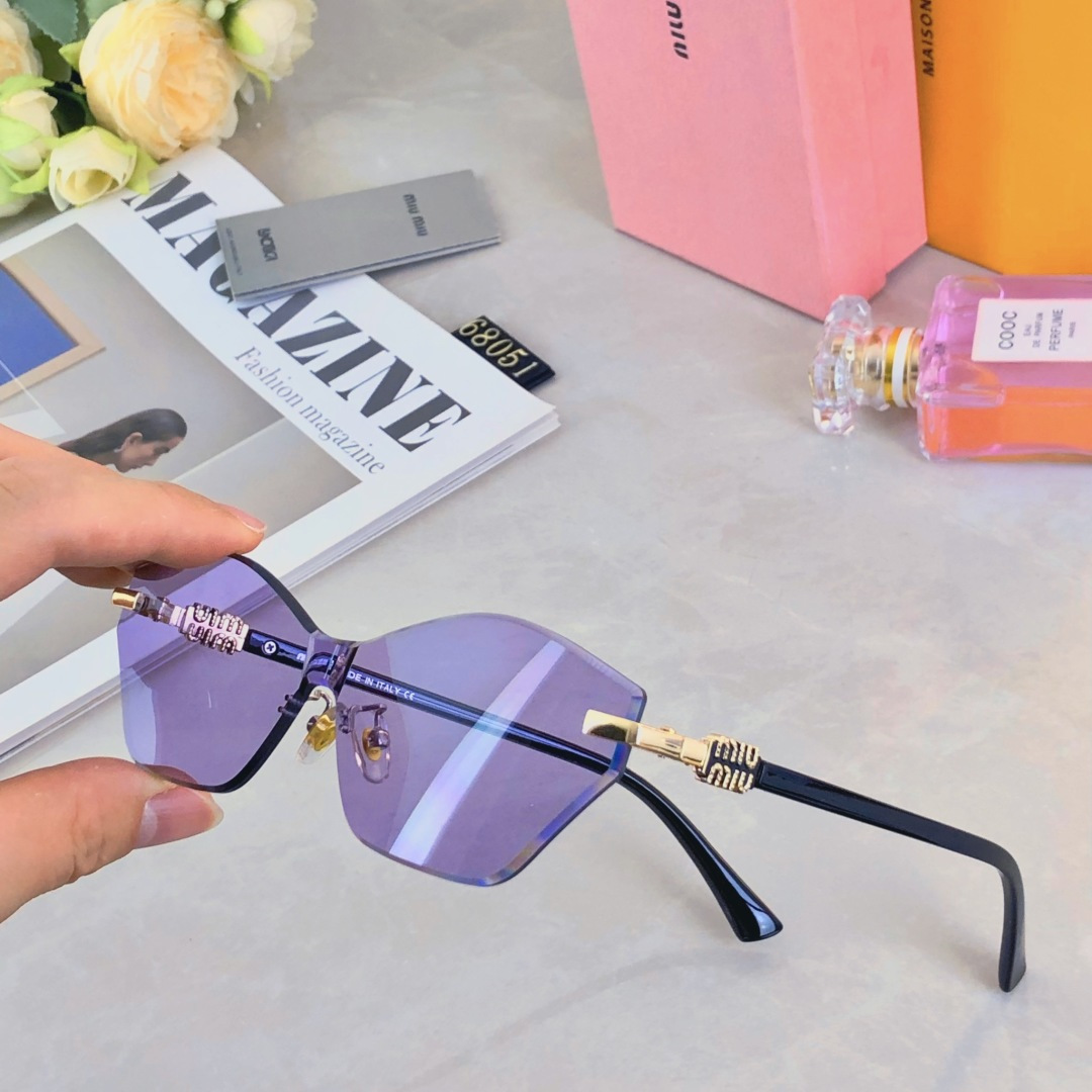 。。miumi*欧美小框无框太阳镜网红同款显脸小防紫外线美式复古墨镜ins