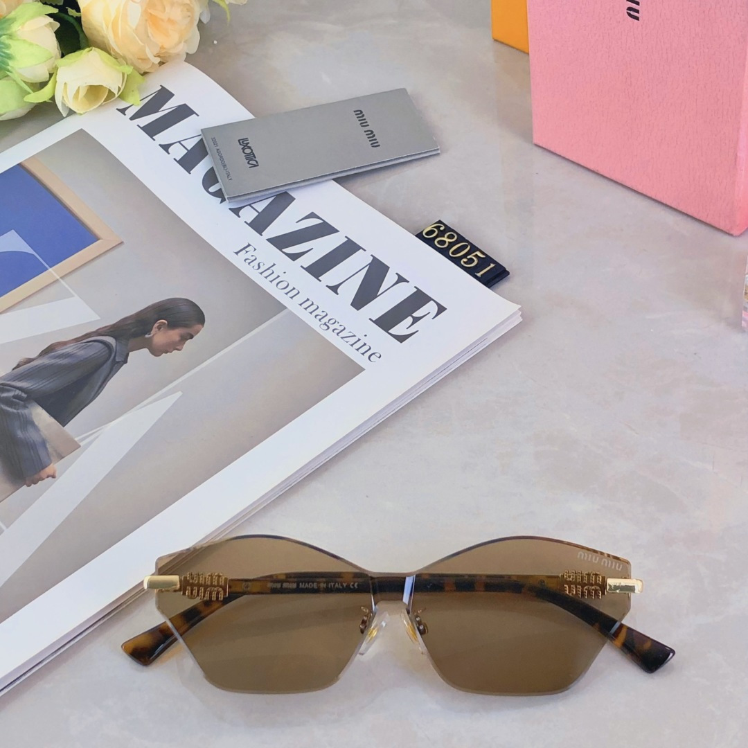 。。miumi*欧美小框无框太阳镜网红同款显脸小防紫外线美式复古墨镜ins