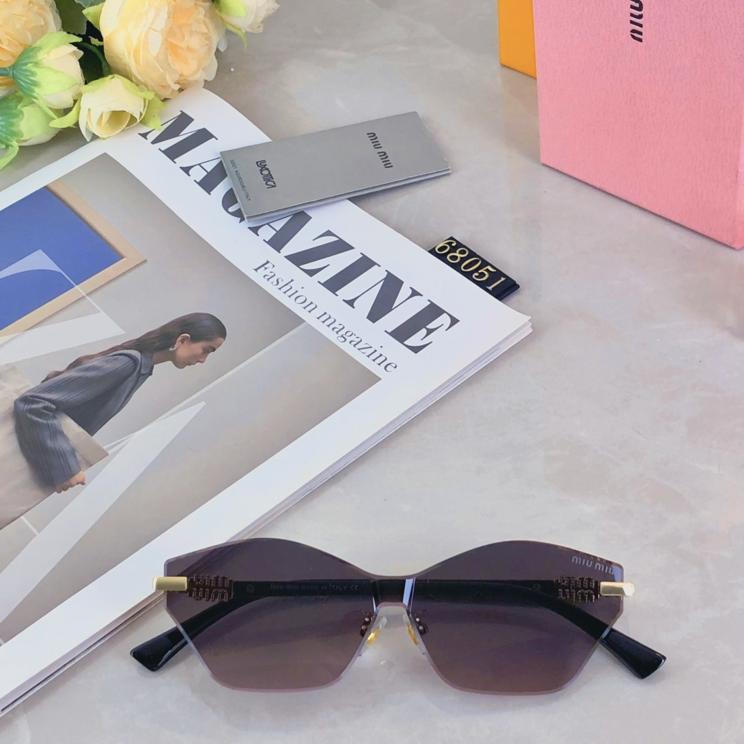 。。miumi*欧美小框无框太阳镜网红同款显脸小防紫外线美式复古墨镜ins