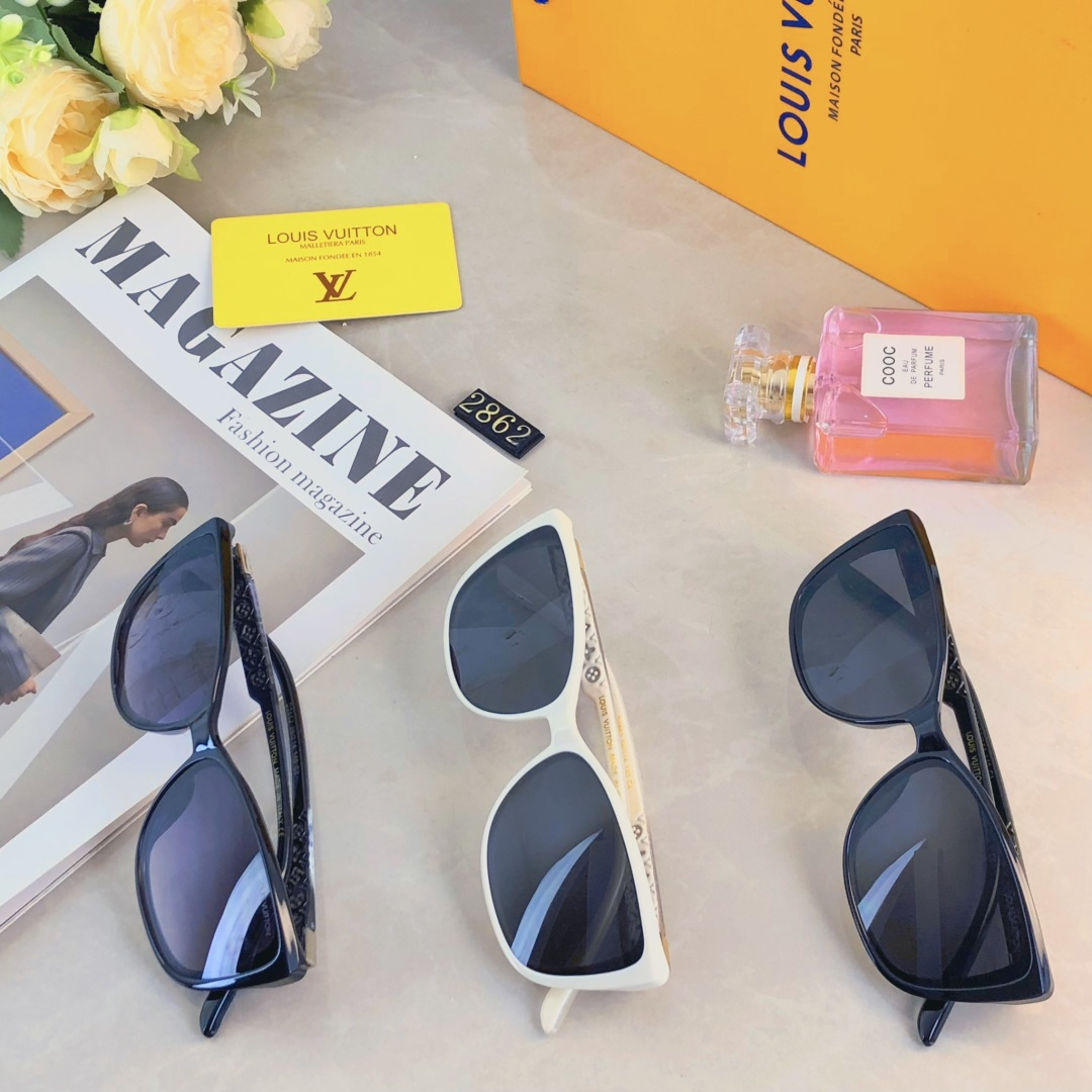 。。Louis vuitto*复古方形时尚潮流太阳镜高品质新款跨境个性街拍女士墨镜