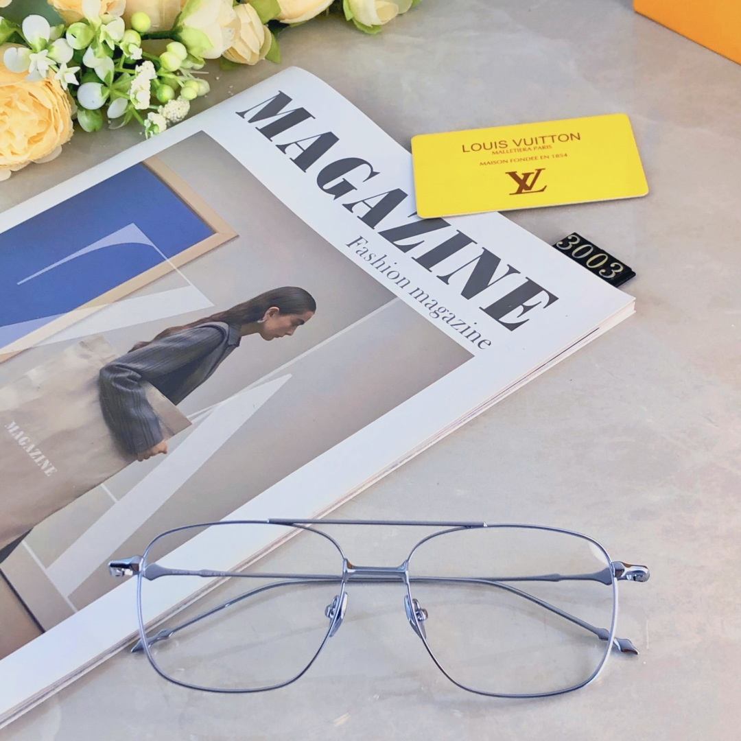 。。Louis vuitto*超轻纯钛双梁飞行员眼镜框女近视可配度数潮流个性星星镜腿眼睛架