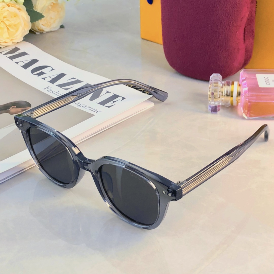 。。Gucc*韩版复古太阳镜潮网红素颜街拍黑色墨镜防紫外线高清偏光片