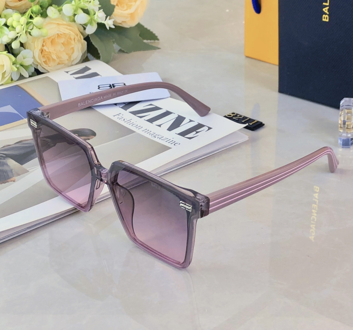 。。Balenciag*韩版时尚ins连体墨镜女网红款高级感街拍防紫外线太阳镜男潮