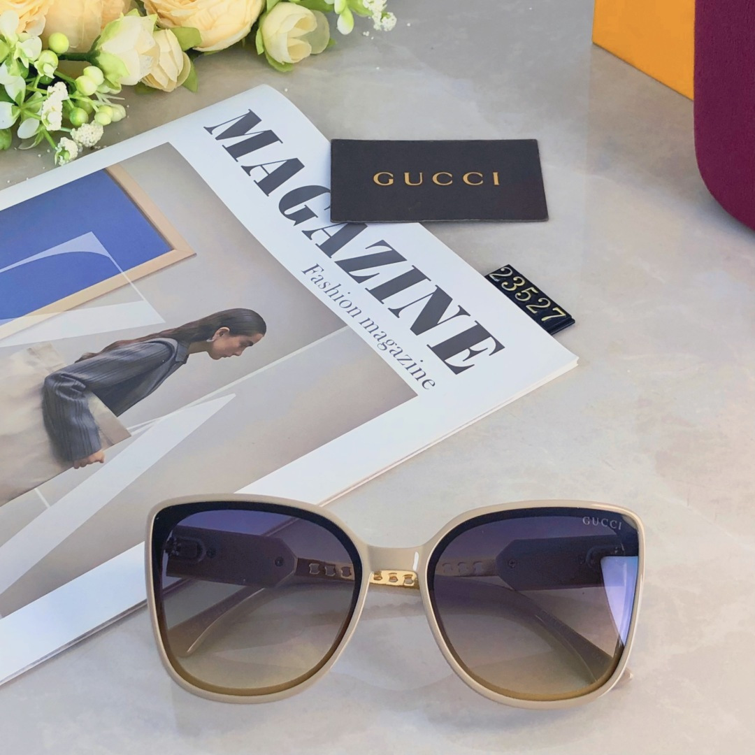 。。Gucc*新款潮流大框个性欧美时尚太阳镜 ins链条腿街拍遮脸墨镜