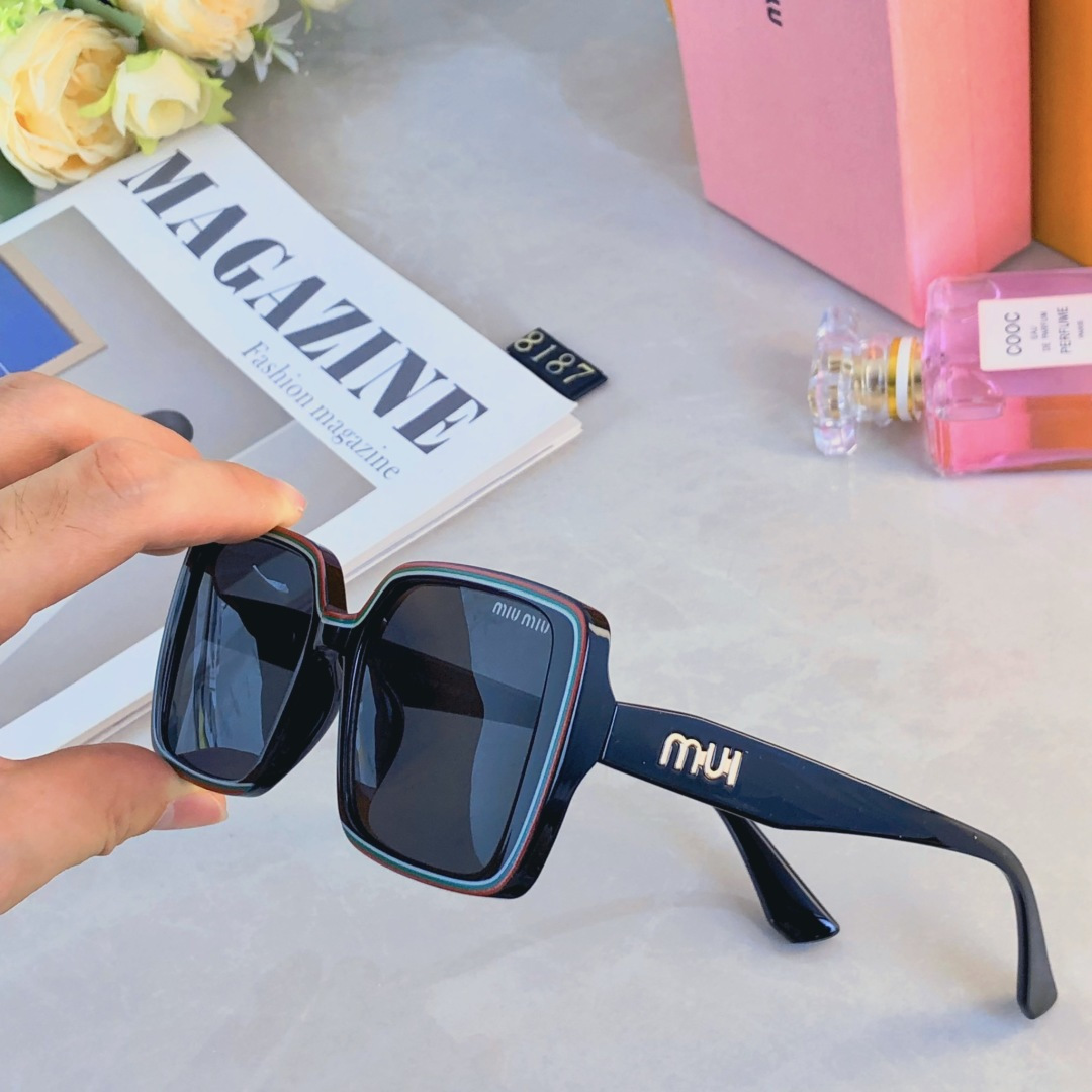 。。miumi*韩版大框黑色圆脸大脸防紫外线遮阳墨镜女潮气质高级感防晒太阳镜