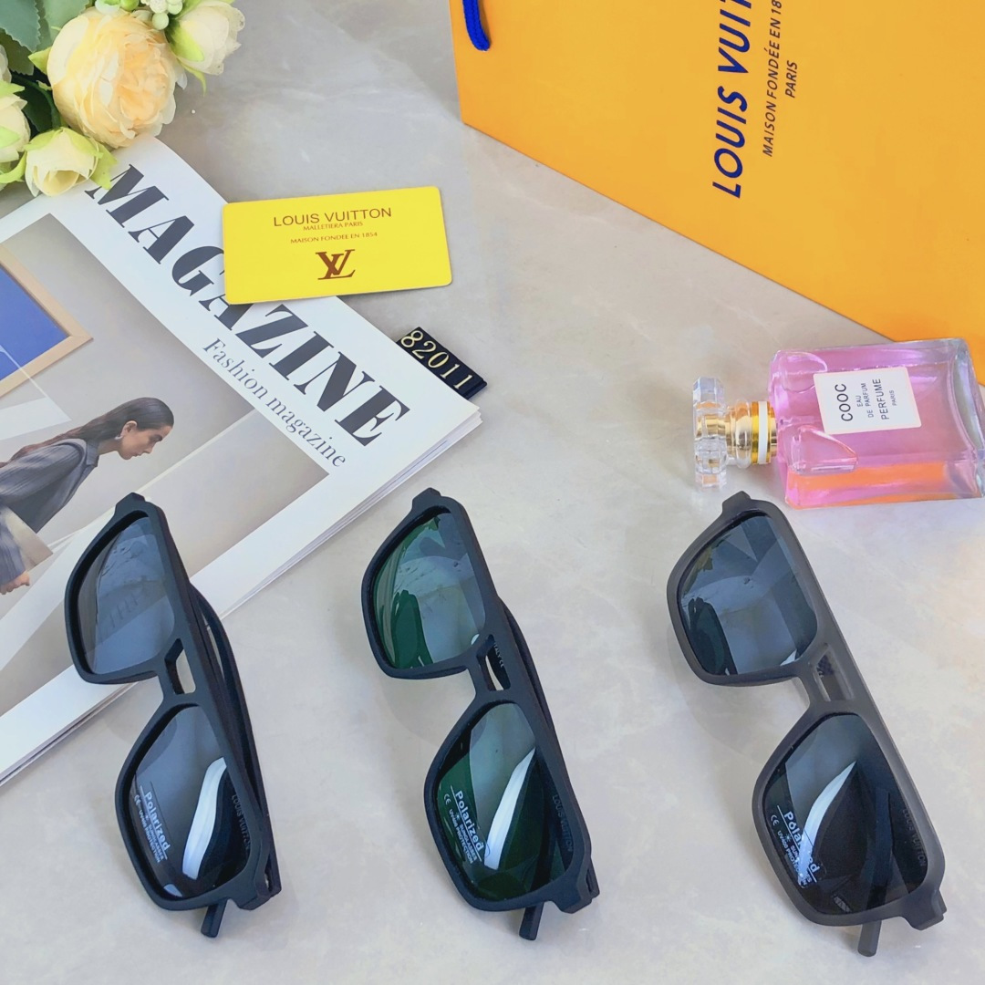 。。Louis vuitto*新款双梁镂空太阳镜网红同款复古凹造型方形墨镜ins韩版潮