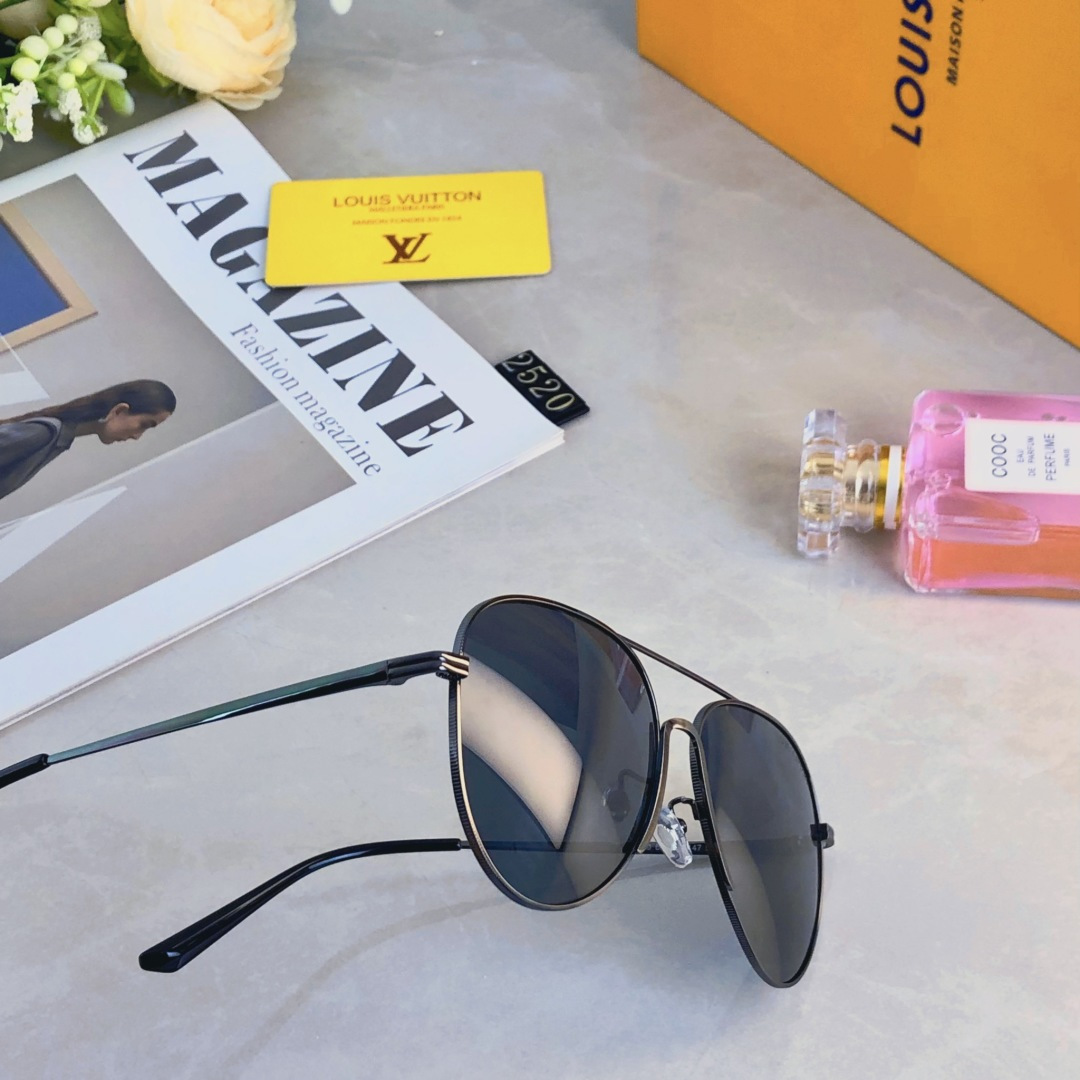 。。Louis vuitto*墨镜男女同款金属高级感百搭显脸小开车防紫外线太阳镜