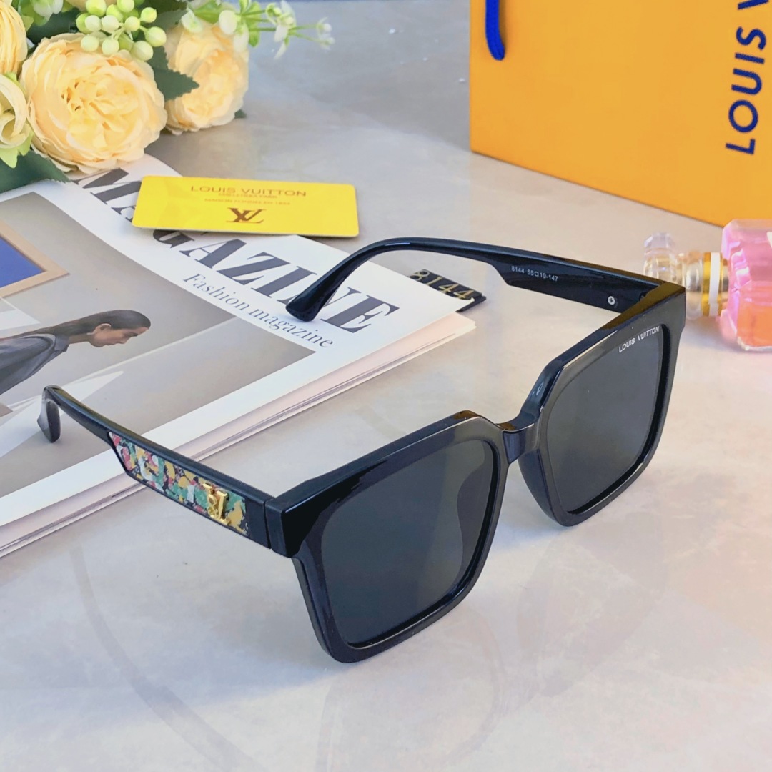 。。LOUISVUITTO*2025新款墨镜女潮大方框大脸显瘦高级感街拍防紫外线太阳眼镜