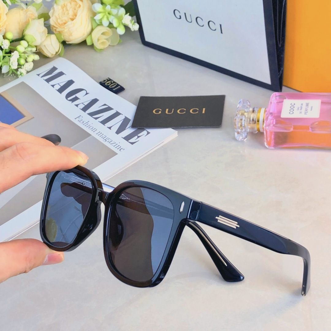 。。Gucc*新款韩版时尚方框墨镜女圆脸ins网红街拍太阳眼镜男潮防紫外线