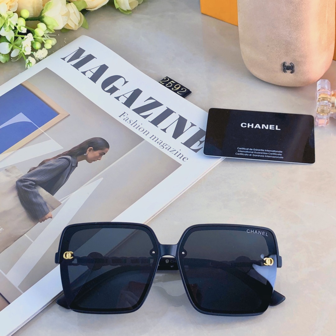 。。Chane*太阳镜女2025年新款网红小香风夏季显脸小偏光眼镜防紫外线墨镜女