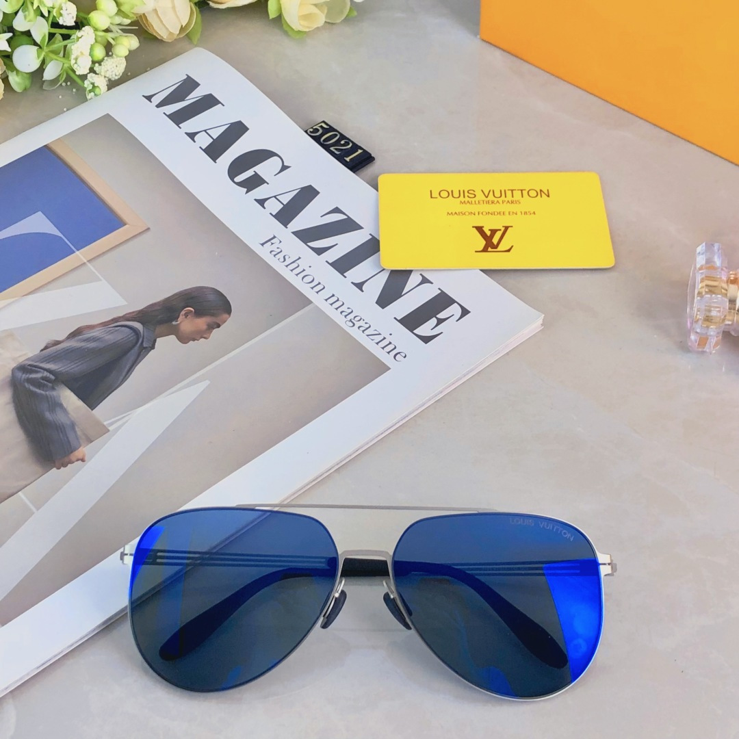 。。Louis vuitto*新款男士蛤蟆镜 超轻超弹不锈钢无螺丝墨镜 经典尼龙偏光太阳镜