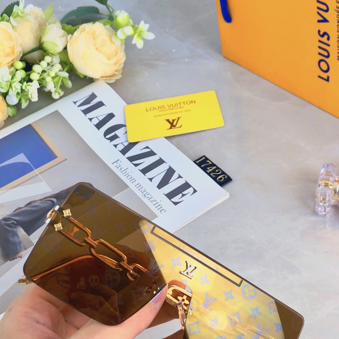 。。Louis vuitto*2025新款墨镜女高级感连体方框防紫外线海边拍照防晒太阳眼镜男款