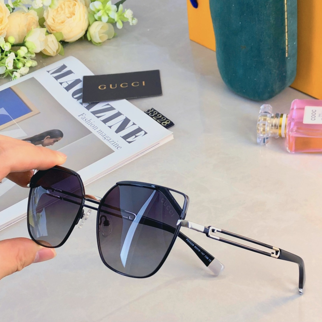 。。Gucc*新款时尚潮流女士偏光太阳镜大框网红防紫外线