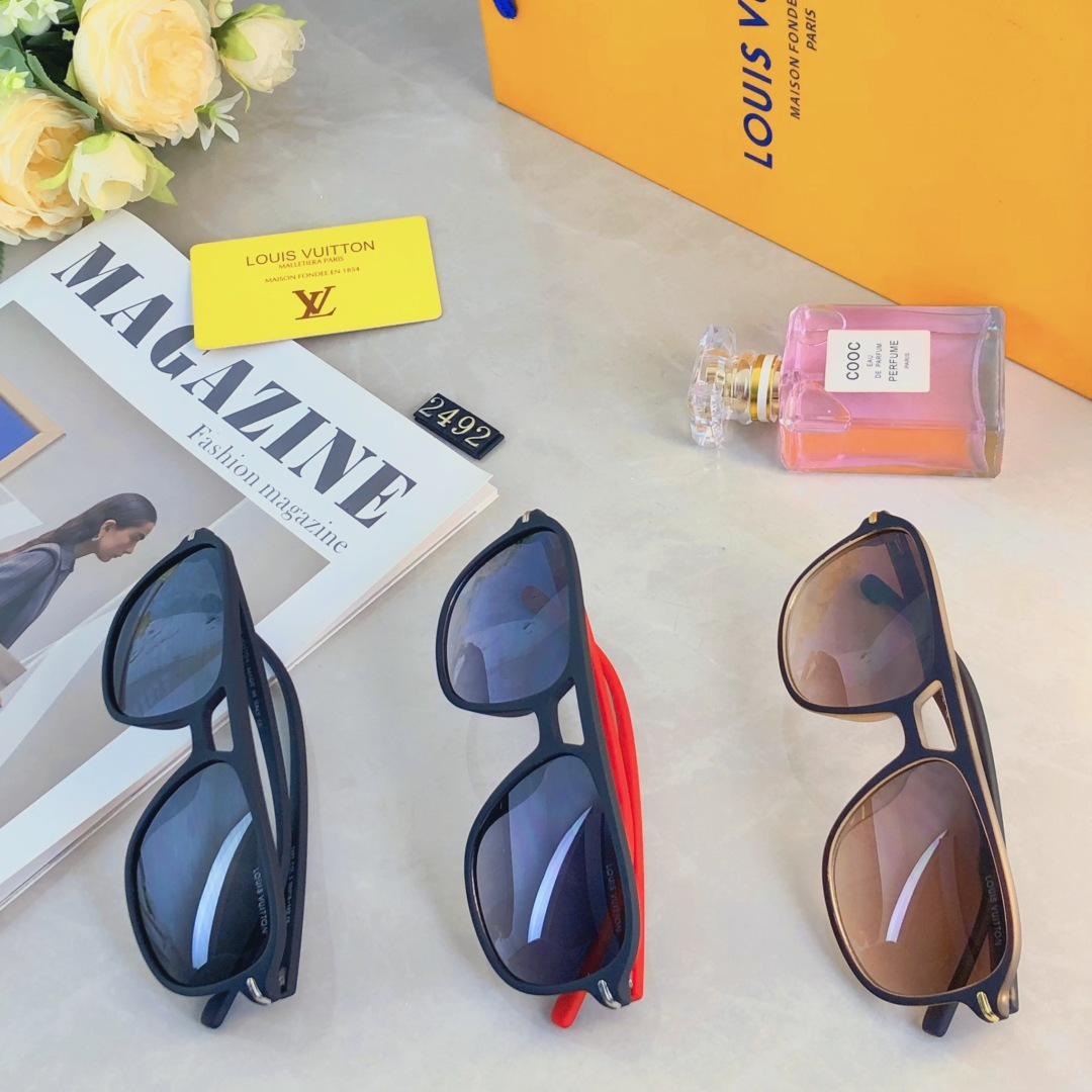🔥🔥Louis vuitto*新款渐变太阳镜方型双梁个性装饰遮阳出游开车墨镜