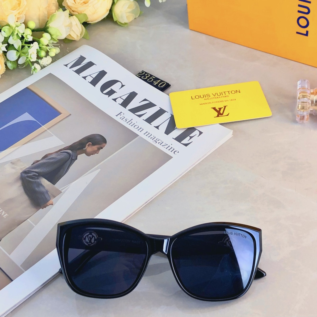 🔥🔥Louis vuitto*韩版复古大框墨镜旅行遮阳网红甜辣显脸小高级感太阳镜
