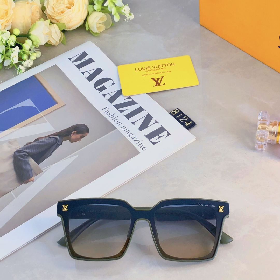 🔥🔥Louis vuitto*2025新款方框太阳镜女士轻奢墨镜防紫外线大框明星同款眼镜