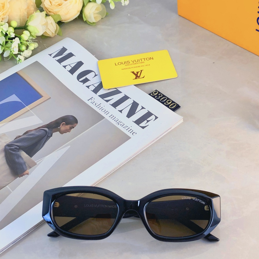 🔥🔥Louis vuitto*韩版潮大框个性偏光太阳眼镜男女网红黑色显脸小复古墨镜街拍