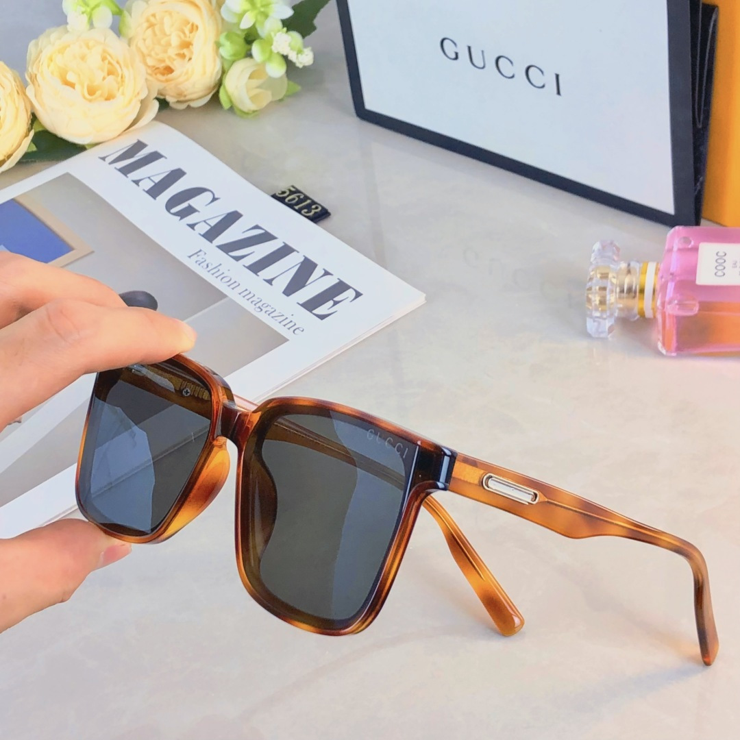 🔥🔥Gucc*新款韩版百搭时尚大框防紫外线太阳镜高级感ins素颜神器墨镜