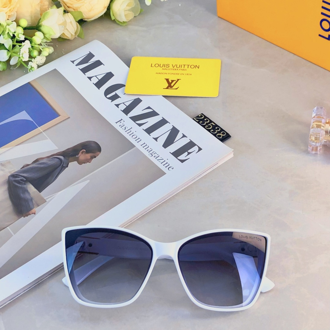 🔥🔥Louis vuitto*欧美复古猫眼嘻哈墨镜女ins小方框个性网红时尚百搭防紫外太阳镜