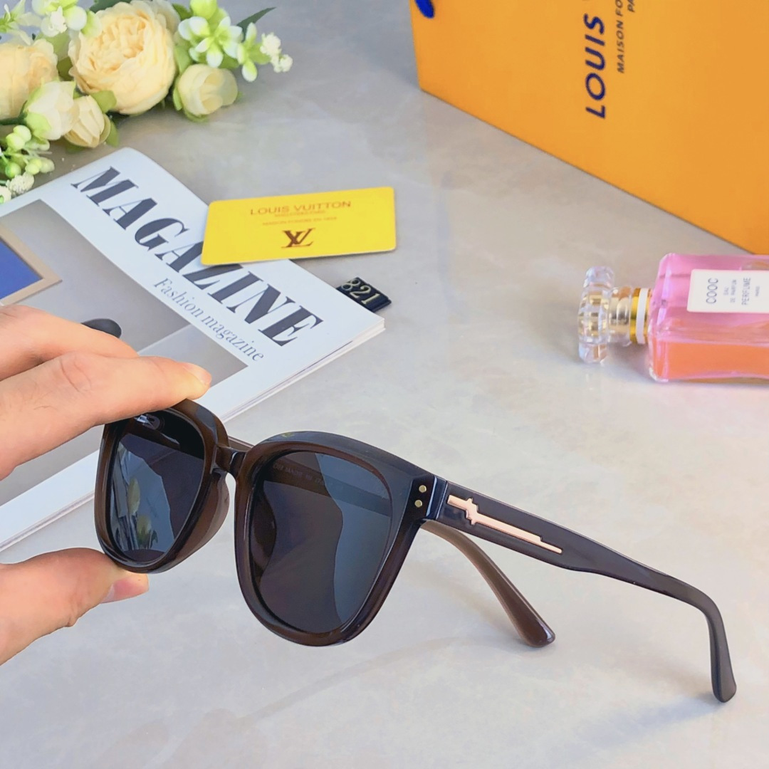 。。Louis vuitto*韩版大框偏光太阳眼镜男女素颜显瘦百搭墨镜防紫外线