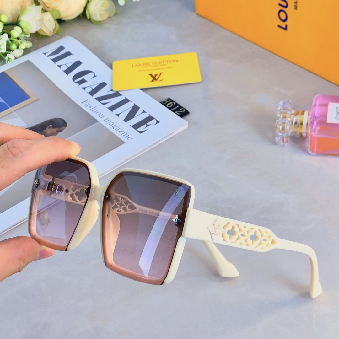 。。Louis vuitto*新款时尚镂空太阳镜方形潮流百搭墨镜防紫外线超轻无框太阳镜