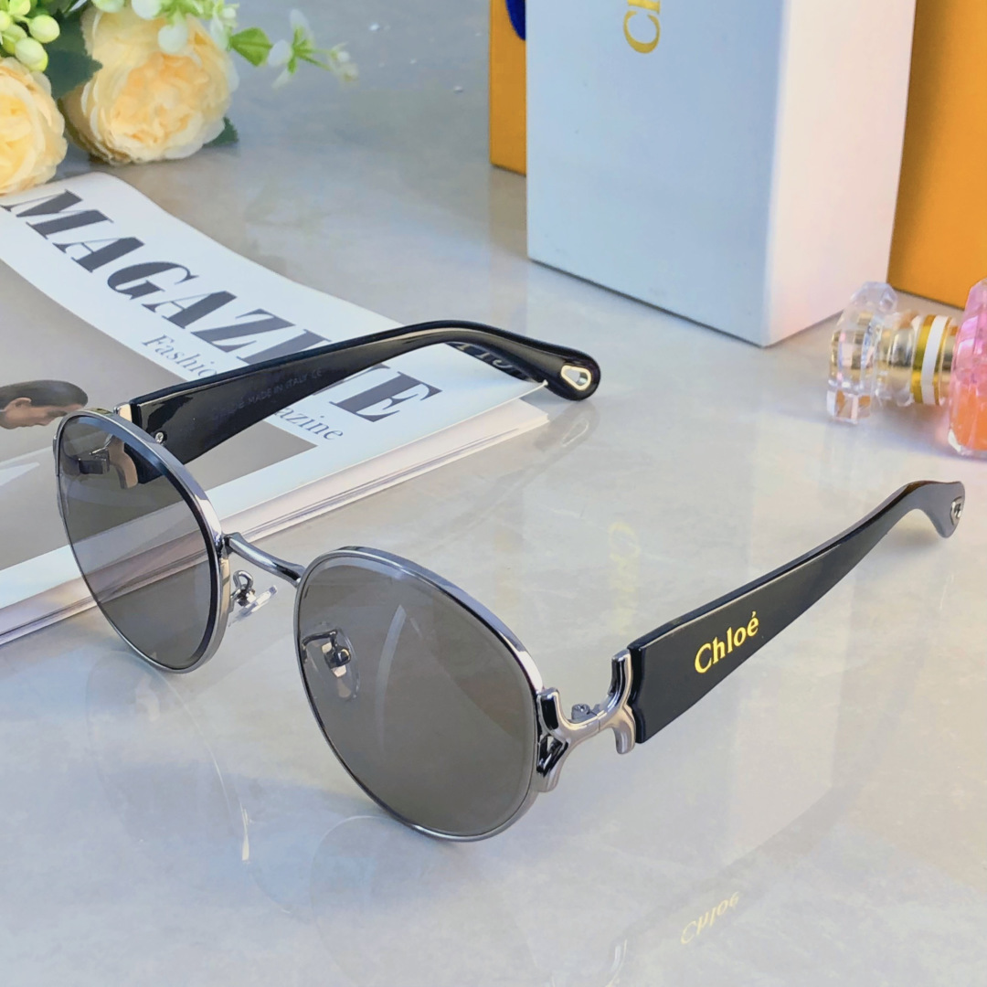 。。Chlo*复古港风金属椭圆形墨镜女防晒高级感小框凹造型太阳眼镜