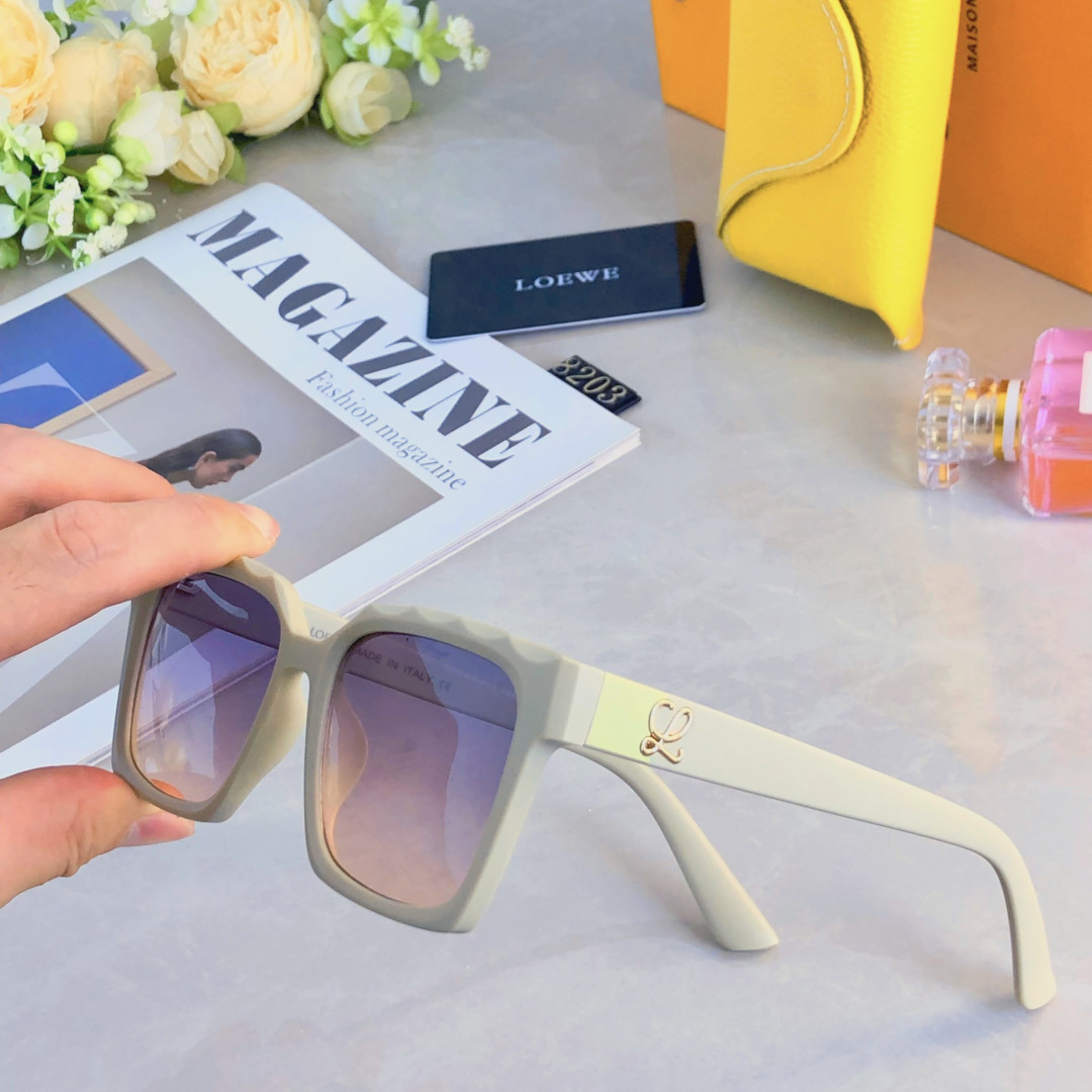 。。Loew*欧美网红女太阳镜方形街拍新款墨镜防紫外线ins粗框眼镜