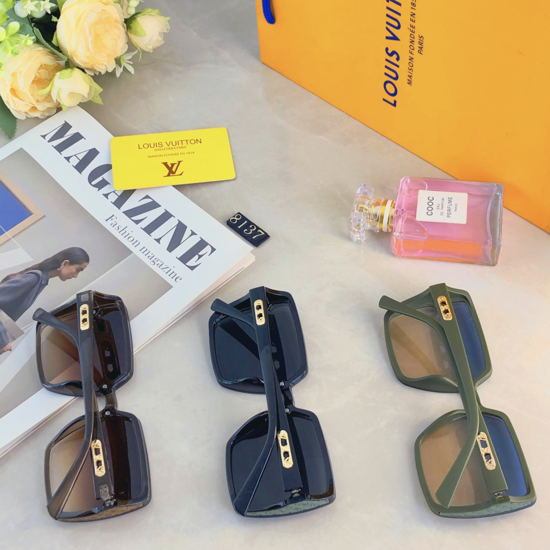 。。Louis vuitto*新款方形字母百搭太阳镜气质简约欧美风墨镜女防紫外线超轻ins风