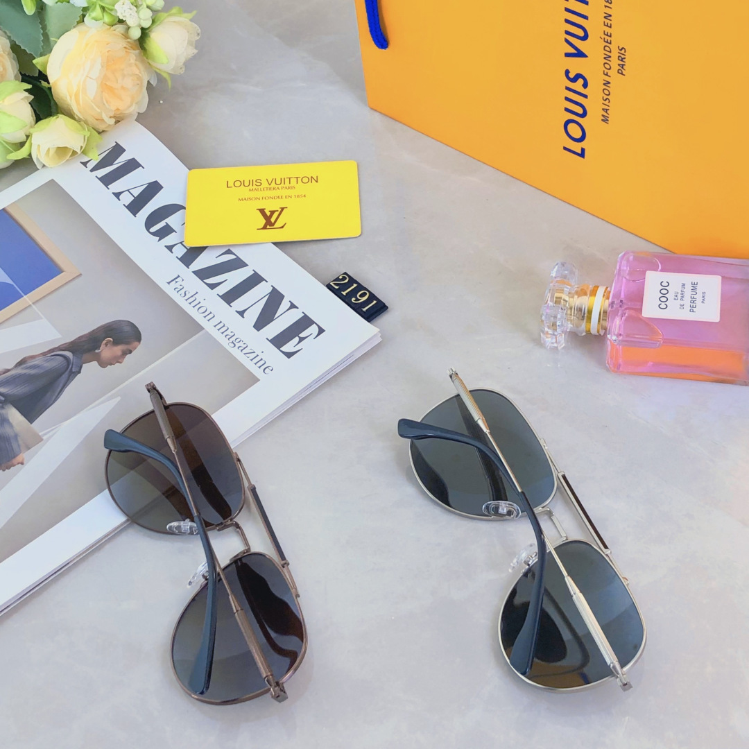 。。Louis vuitto*ins时尚金属双梁大框飞行员式太阳镜潮流休闲街拍防强光墨镜男女