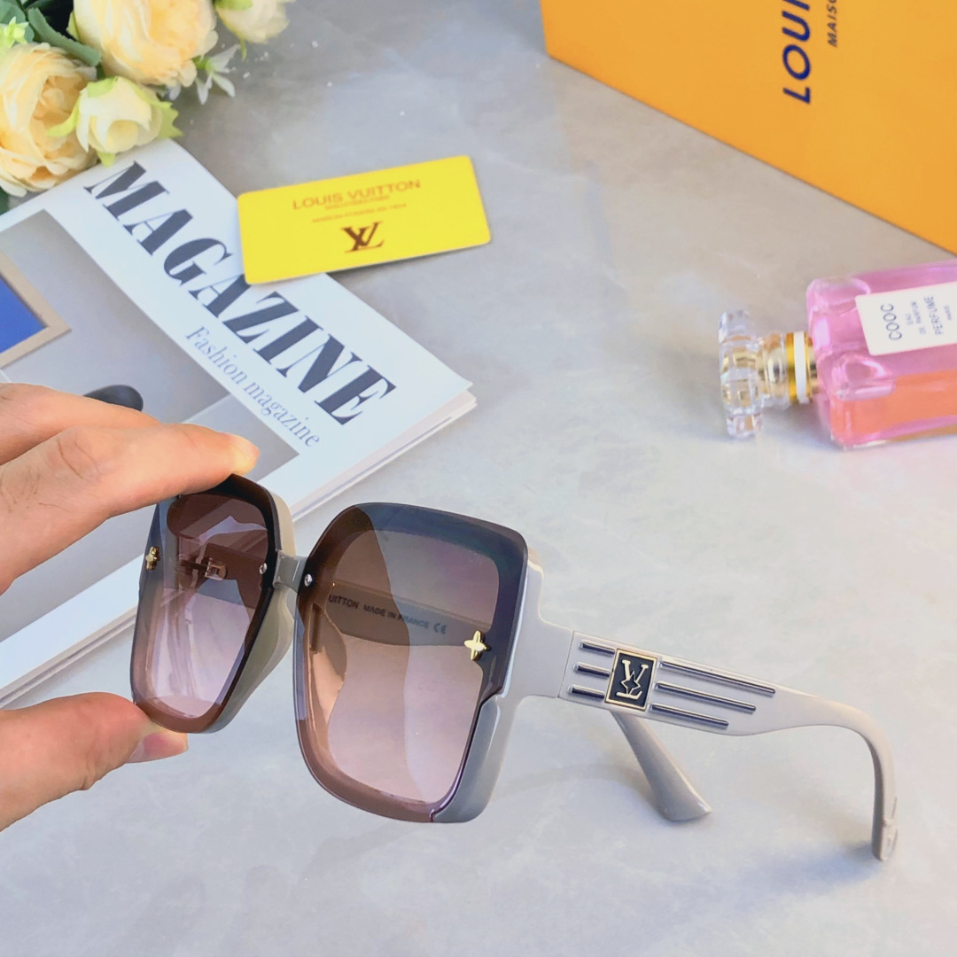 。。Louis vuitto*气质方形墨镜女款潮圆脸高级感遮阳防紫外线太阳镜