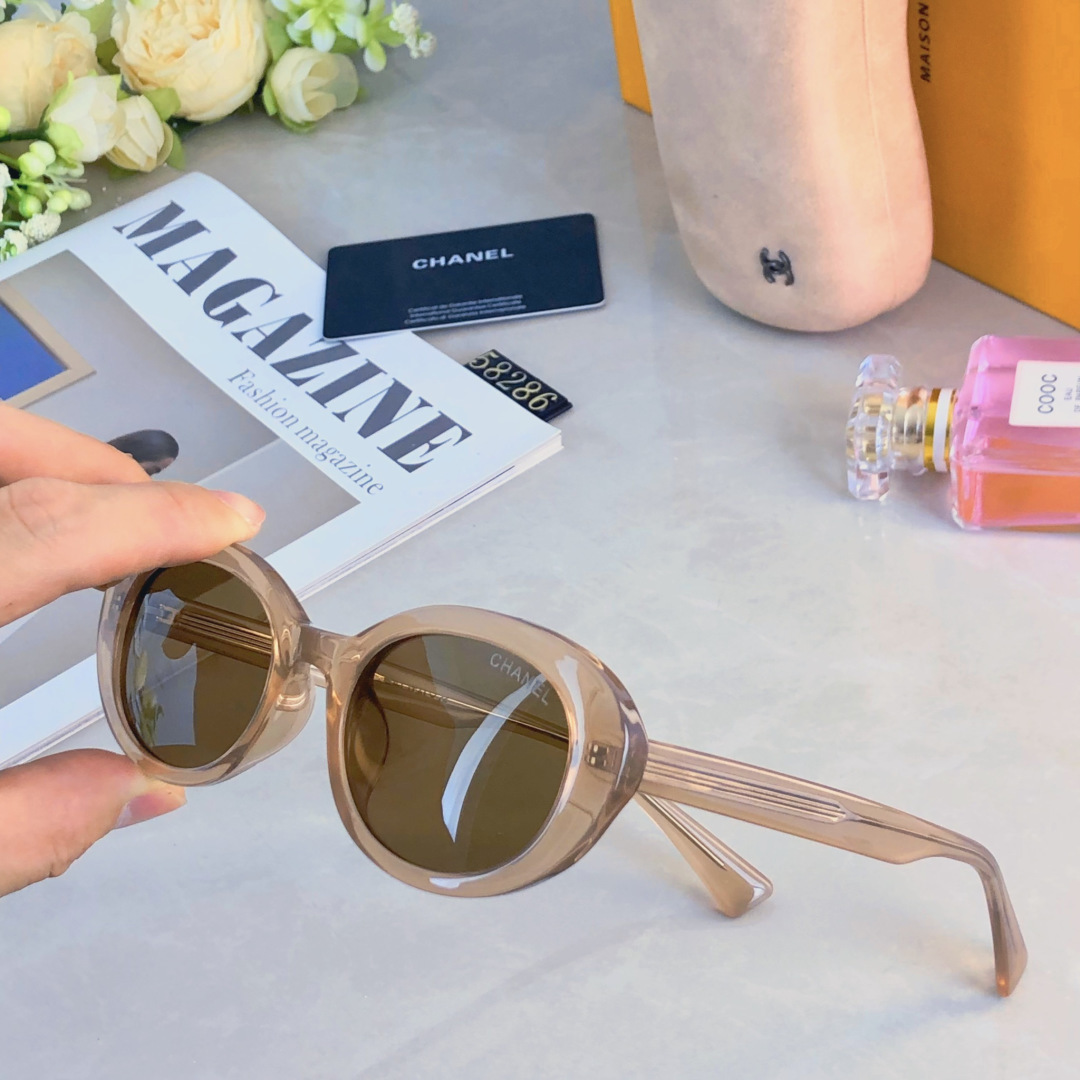 。。Chane*时尚新款小椭圆板材脚偏光太阳眼镜潮女网红素颜街拍个性墨镜ins