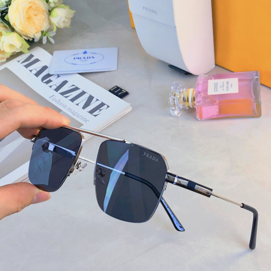 。。Prad*ins港风时髦方形小框太阳眼镜女时尚复古金丝遮阳墨镜男