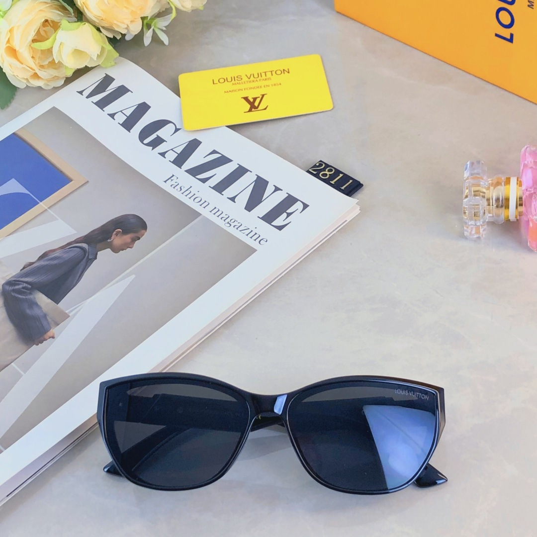 。。Louis vuitto*轻奢款复古墨镜女超轻高级品质感防紫外线太阳眼镜