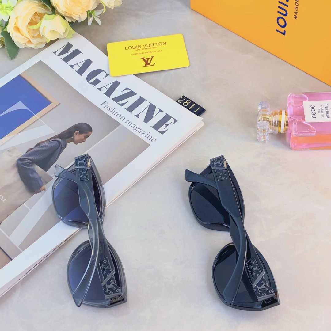 。。Louis vuitto*轻奢款复古墨镜女超轻高级品质感防紫外线太阳眼镜