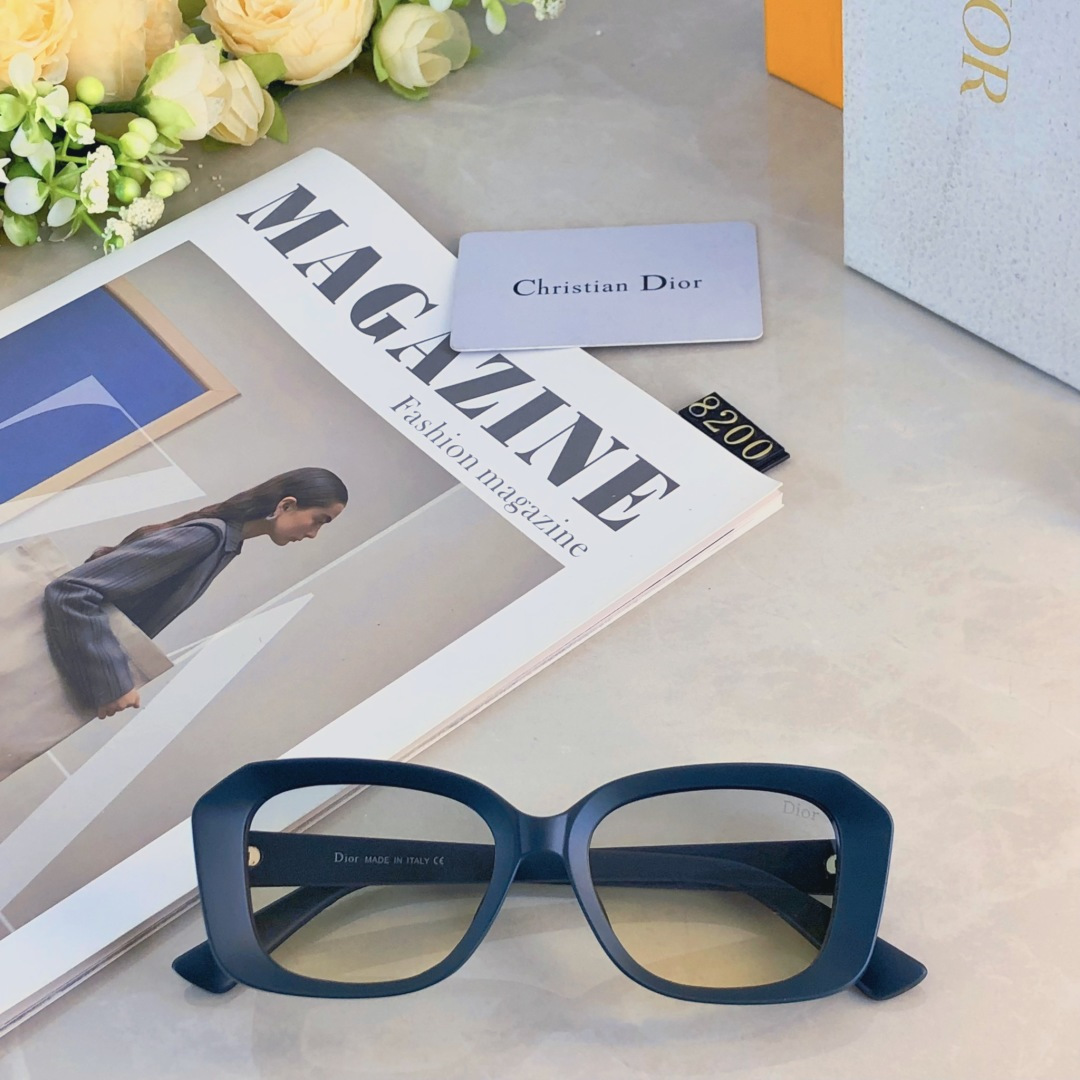 。。DIO*韩版方形2025新款方圆脸遮阳墨镜女潮高级感街拍夏季太阳镜