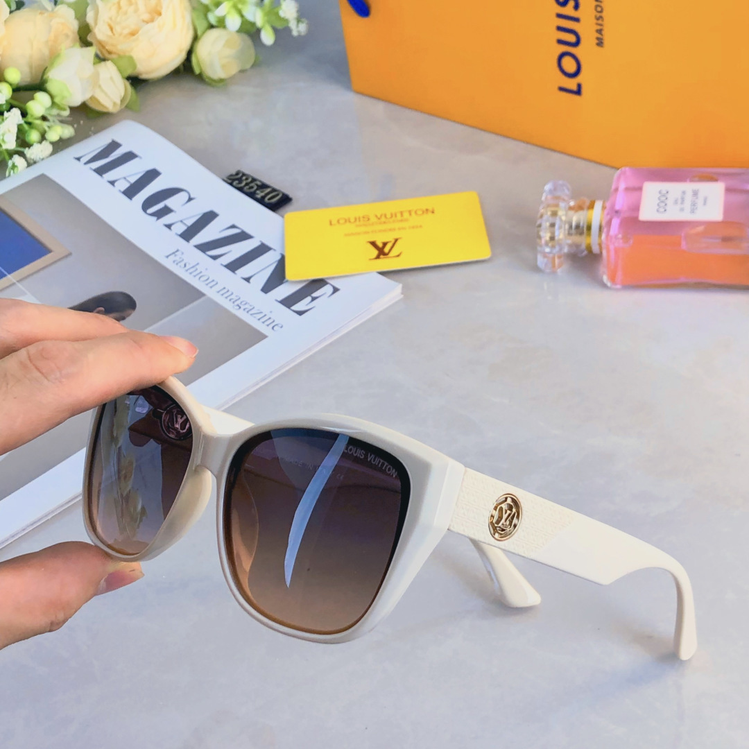 。。LOUISVUITTO*韩版复古方形大框墨镜女夏季旅行遮阳网红甜辣显脸小高级感太阳镜