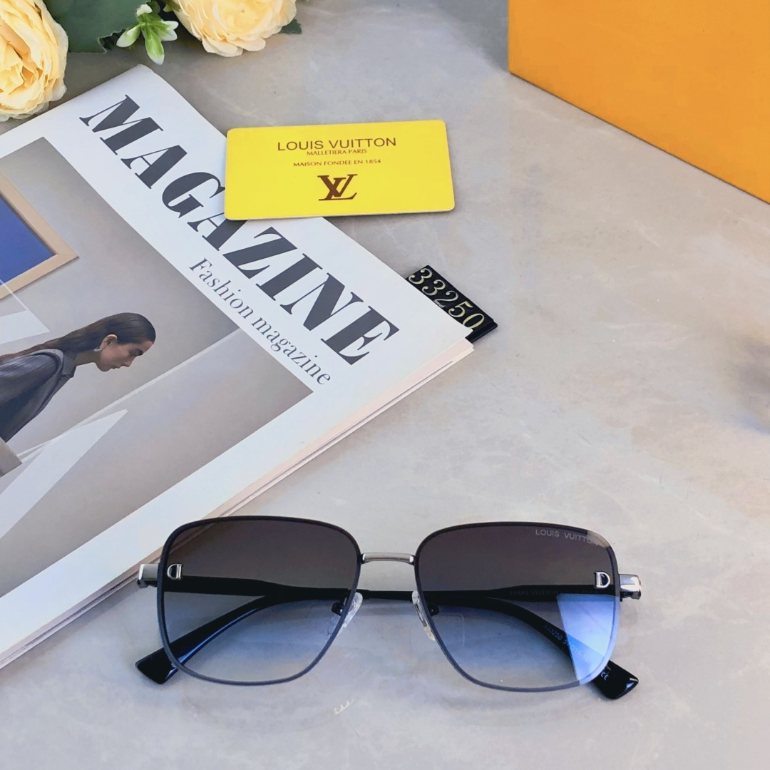 🔥🔥Louis vuitto*韩版潮太阳镜方形复古街拍网红墨镜女金属框个性新款