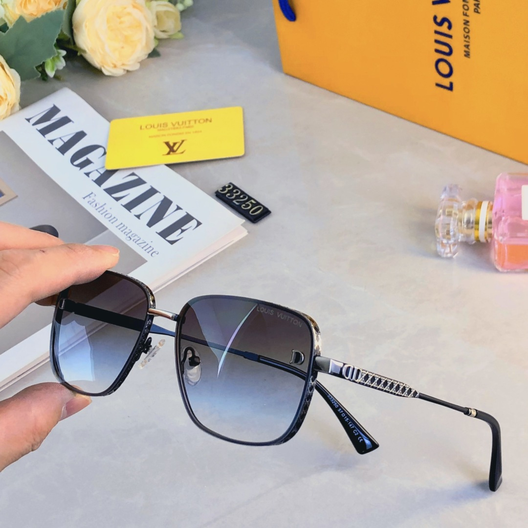 🔥🔥Louis vuitto*韩版潮太阳镜方形复古街拍网红墨镜女金属框个性新款