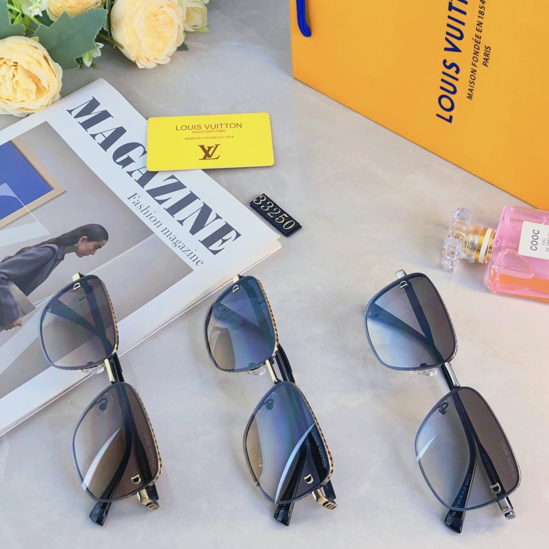 🔥🔥Louis vuitto*韩版潮太阳镜方形复古街拍网红墨镜女金属框个性新款
