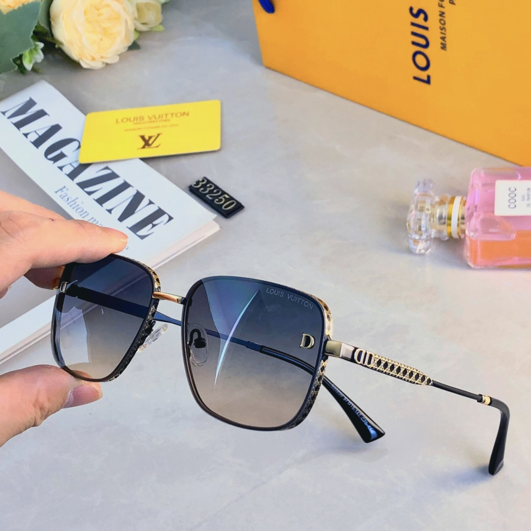 🔥🔥Louis vuitto*韩版潮太阳镜方形复古街拍网红墨镜女金属框个性新款