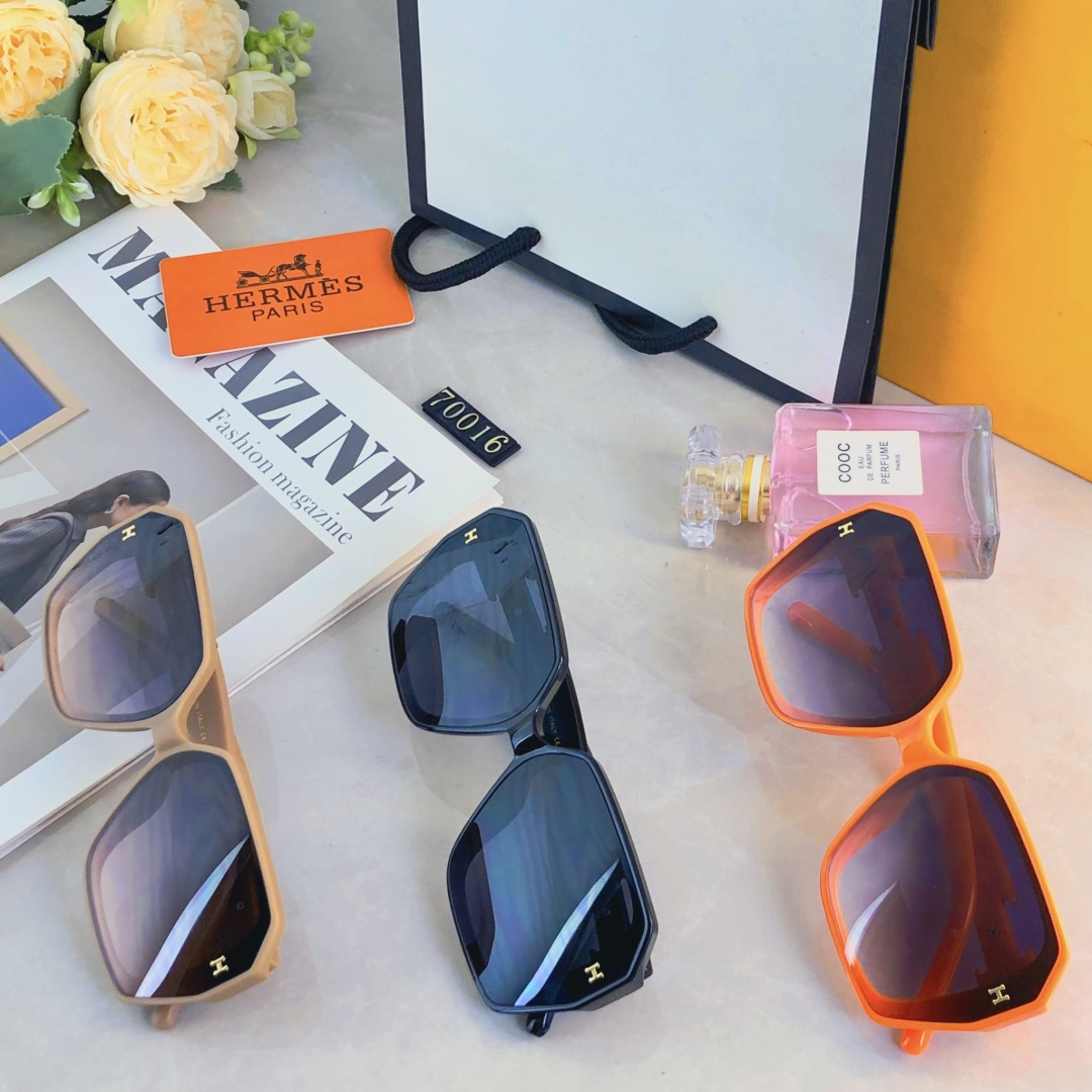 🔥🔥Herme*韩版网红方形大框墨镜女黑色高级感ins潮大脸显瘦防紫外线太阳镜