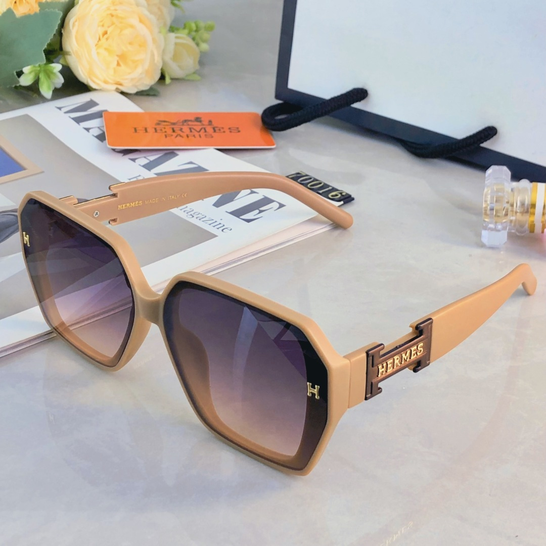 🔥🔥Herme*韩版网红方形大框墨镜女黑色高级感ins潮大脸显瘦防紫外线太阳镜