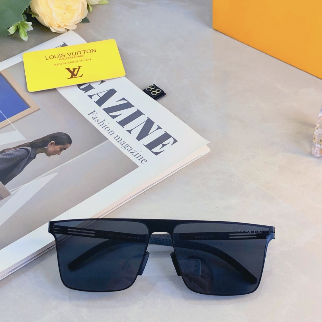 🔥🔥Louis vuitto*2025新款尼龙偏光太阳眼镜潮无螺丝开车时尚简约舒适轻男士渐变色