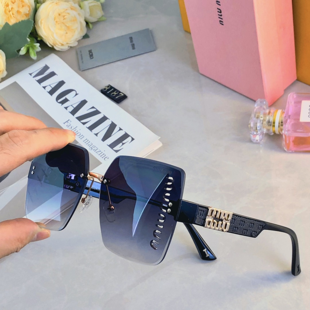 🔥🔥miumi*夏日时尚切边百搭气质显瘦墨镜女款防紫外线档太阳镜