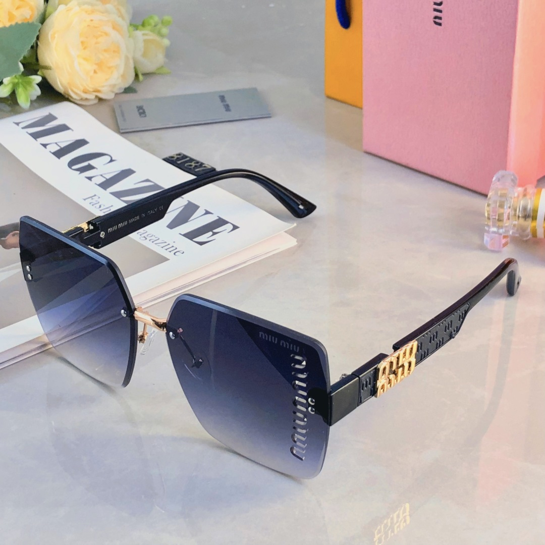 🔥🔥miumi*夏日时尚切边百搭气质显瘦墨镜女款防紫外线档太阳镜